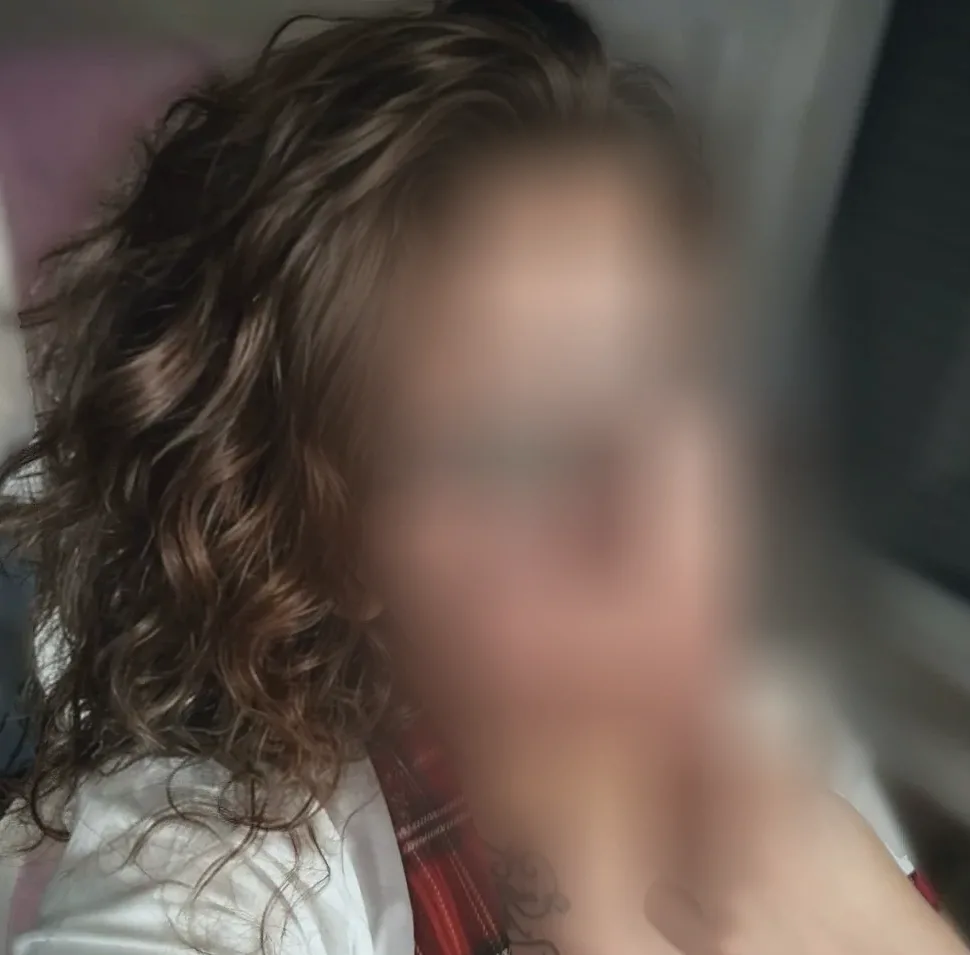 Ayse, 37