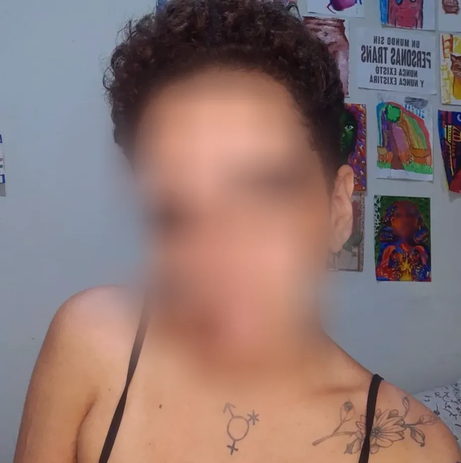 Celina, 26
