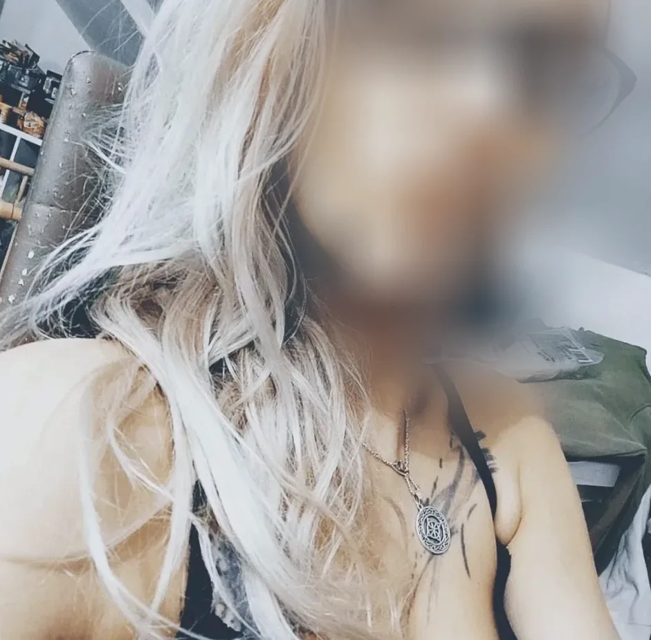 Christina, 30